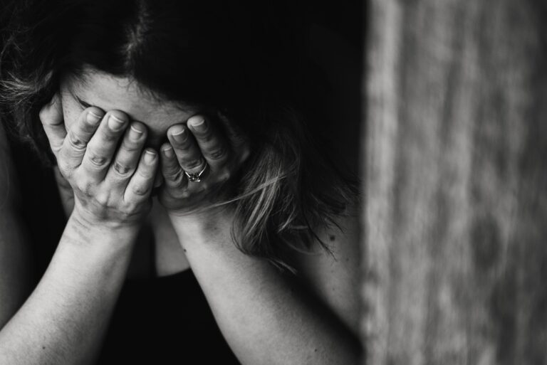 How to Beat Loneliness: Boost Your Health & Happiness With Simple Tips