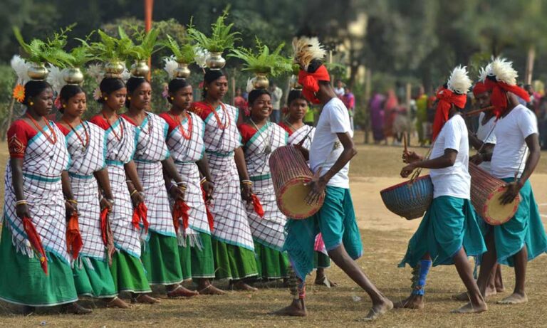 A glorious history of the Santhal Tribes, which includes India’s 15th President.