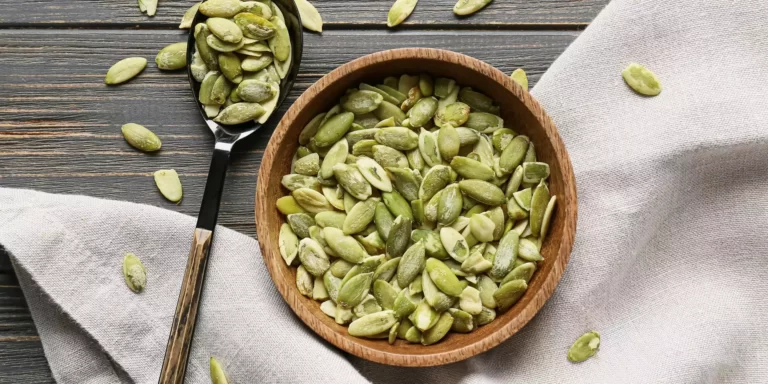 Benefits and simple methods to incorporate pumpkin seeds into your diet
