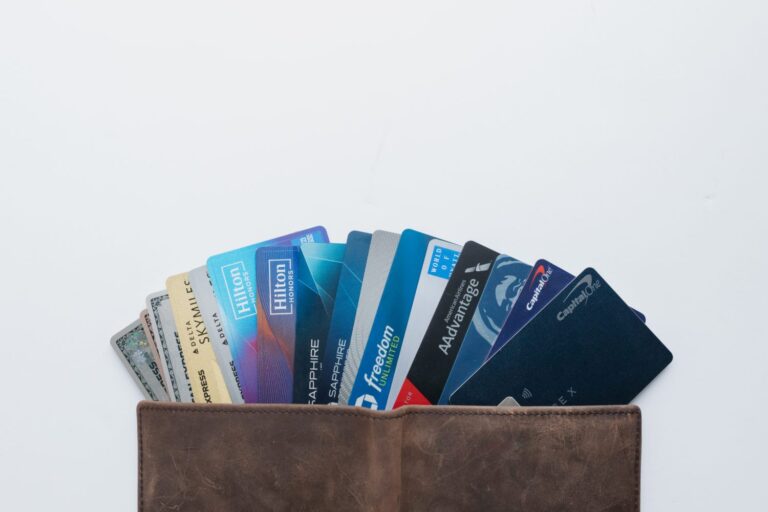 Are Ultra Premium Credit Cards Worth Their Hefty Annual Fees? Navigating Luxury and Rewards
