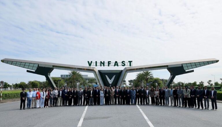 VinFast India Signs Letters of Intent with First 50+ E-Motorcycle Dealers, Expanding Network To 15 States and 34 Cities
